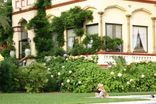 Hotel Hostal Del Sol Sant Feliu de Guíxols Eksteriør billede