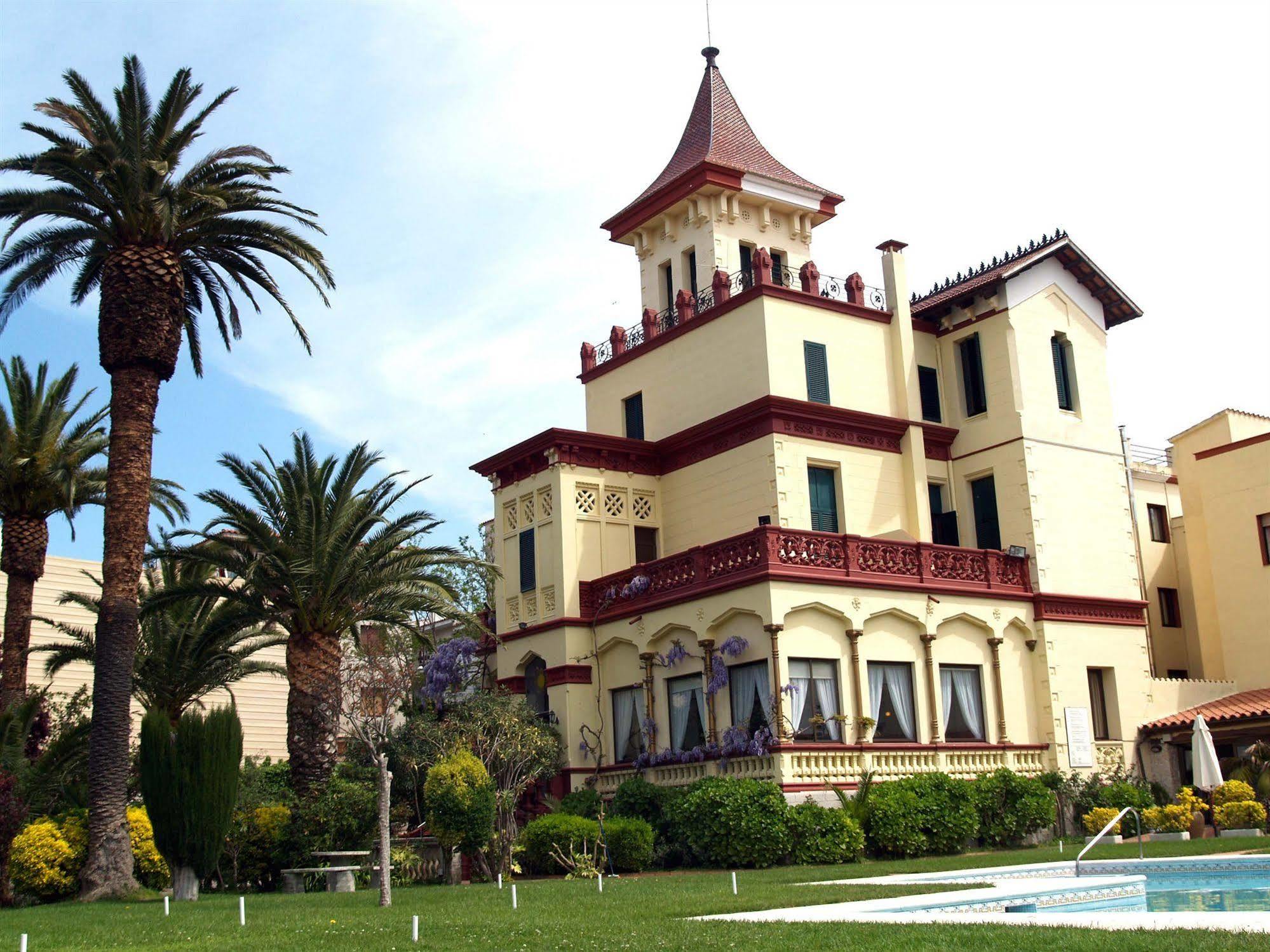 Hotel Hostal Del Sol Sant Feliu de Guíxols Eksteriør billede
