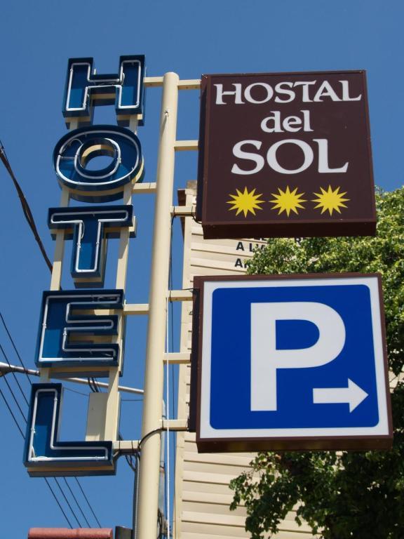 Hotel Hostal Del Sol Sant Feliu de Guíxols Eksteriør billede